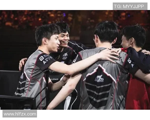 赛后分析：RNG与WE对抗赛中的战术意识与团队配合探讨